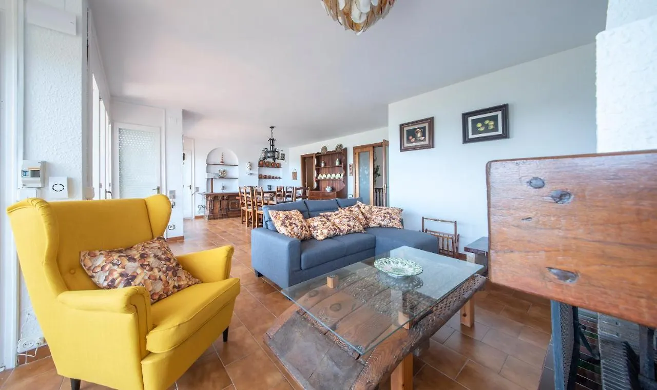 Tarracohomes, Th128 Villa Con Vistas A La Playa La Mora Tarragona 0*,  Spanyolország